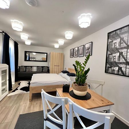 Apartmany Benesov Benesov nad Ploucnici Eksteriør billede