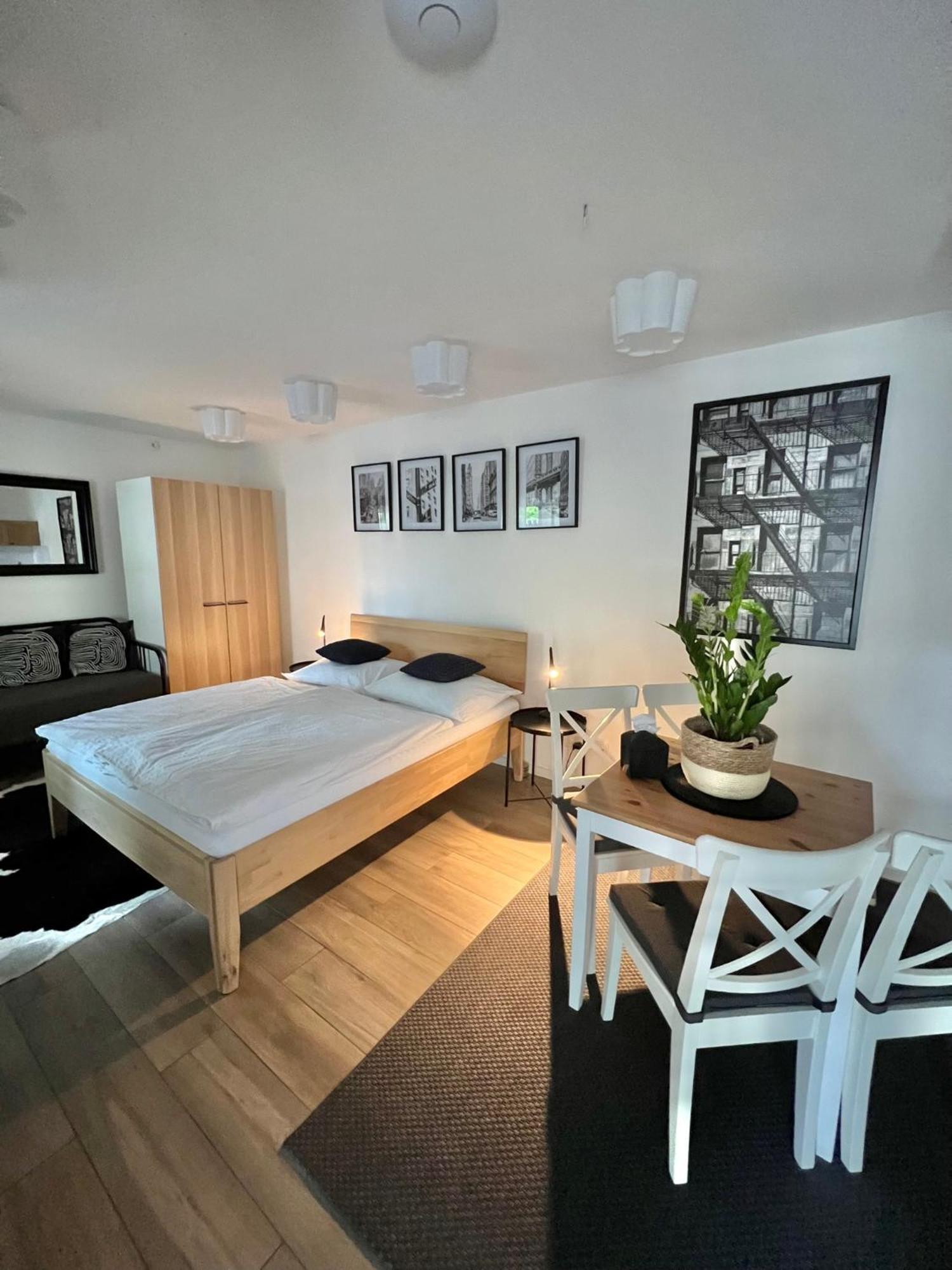 Apartmany Benesov Benesov nad Ploucnici Eksteriør billede
